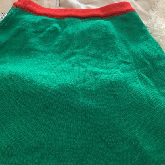NWOT fun Christmas skirt ๐๐
- Picture 3 of 4